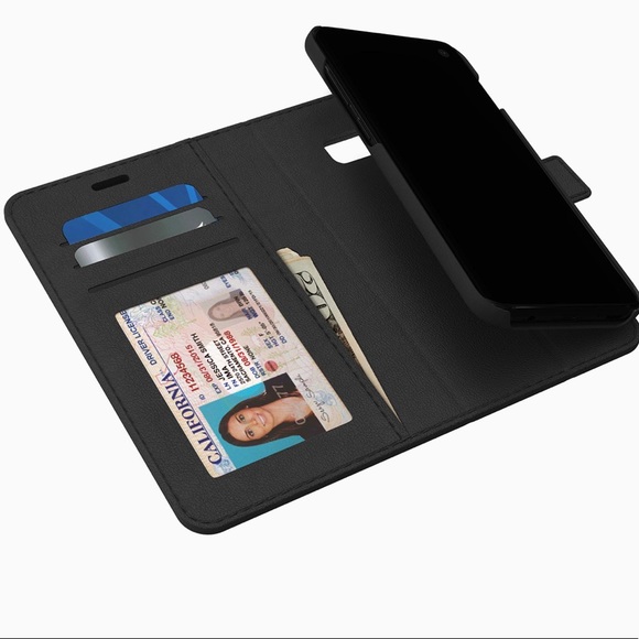 Samsung Galaxy S10 Case - Picture 12 of 13